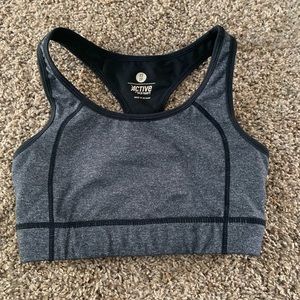 NWOT grey old navy active sports bra